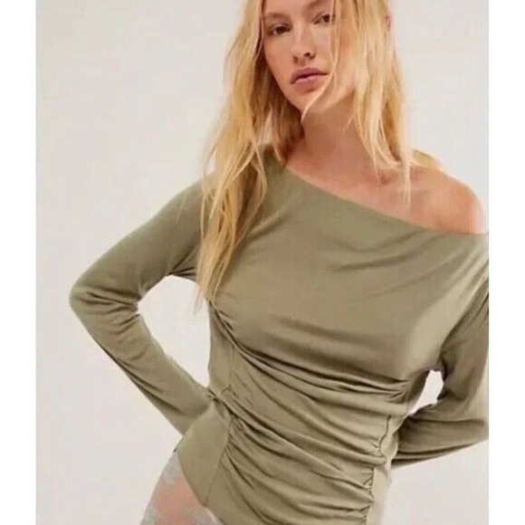 Free People Tops - NWT Free People Night We Met Long Sleeve Top Ribbed Ruched Size XS Green